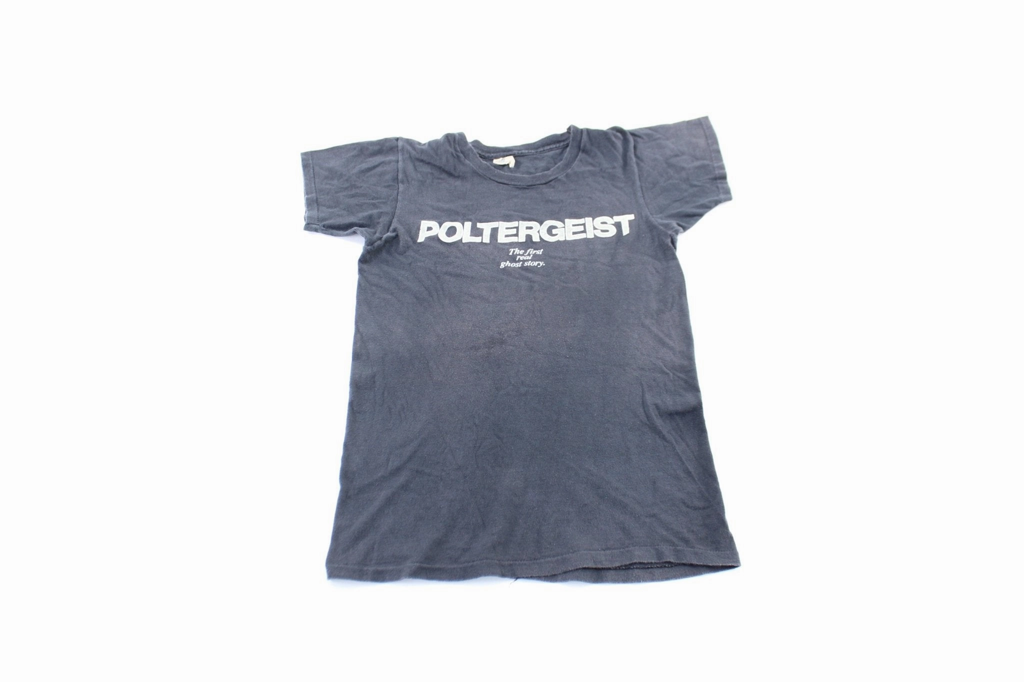 Chic Smart Essential Wear 1982 Poltergeist The First Real Ghost Story T-Shirt