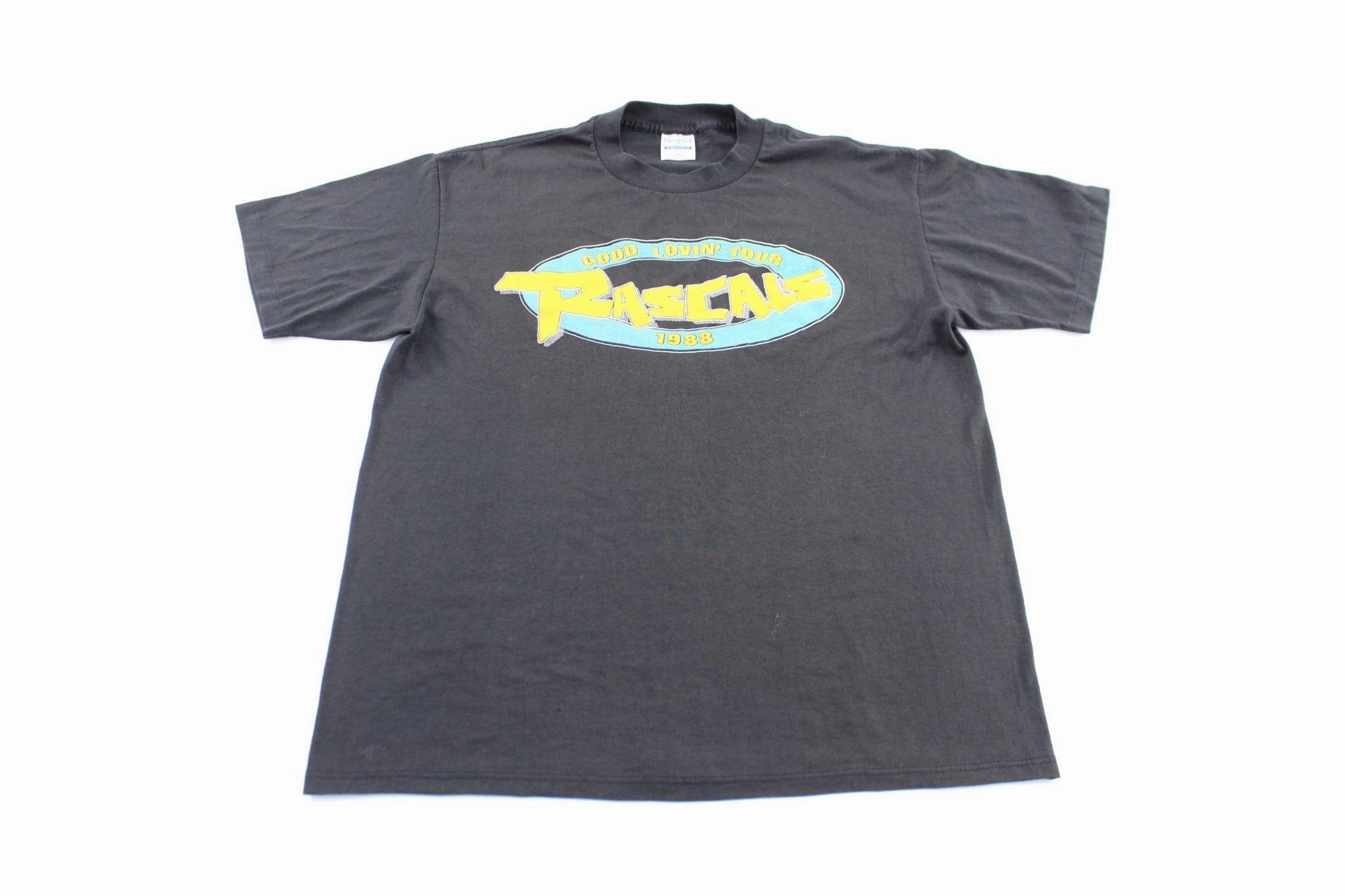 Beach Wear Weekend Style 1988 Rascals Good Lovin' Tour T-Shirt