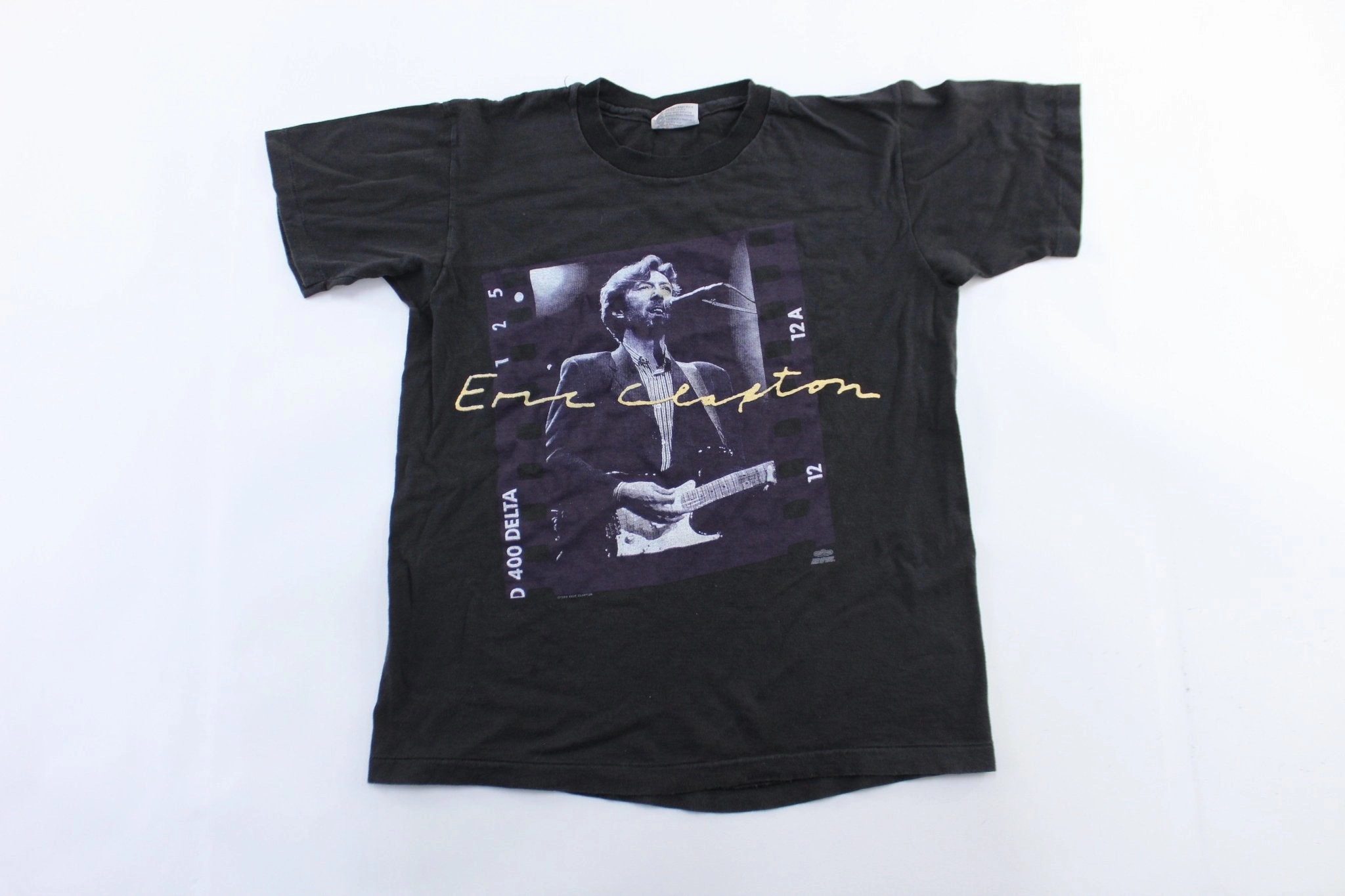 1992 Eric Clapton Graphic T-Shirt Versatile Design