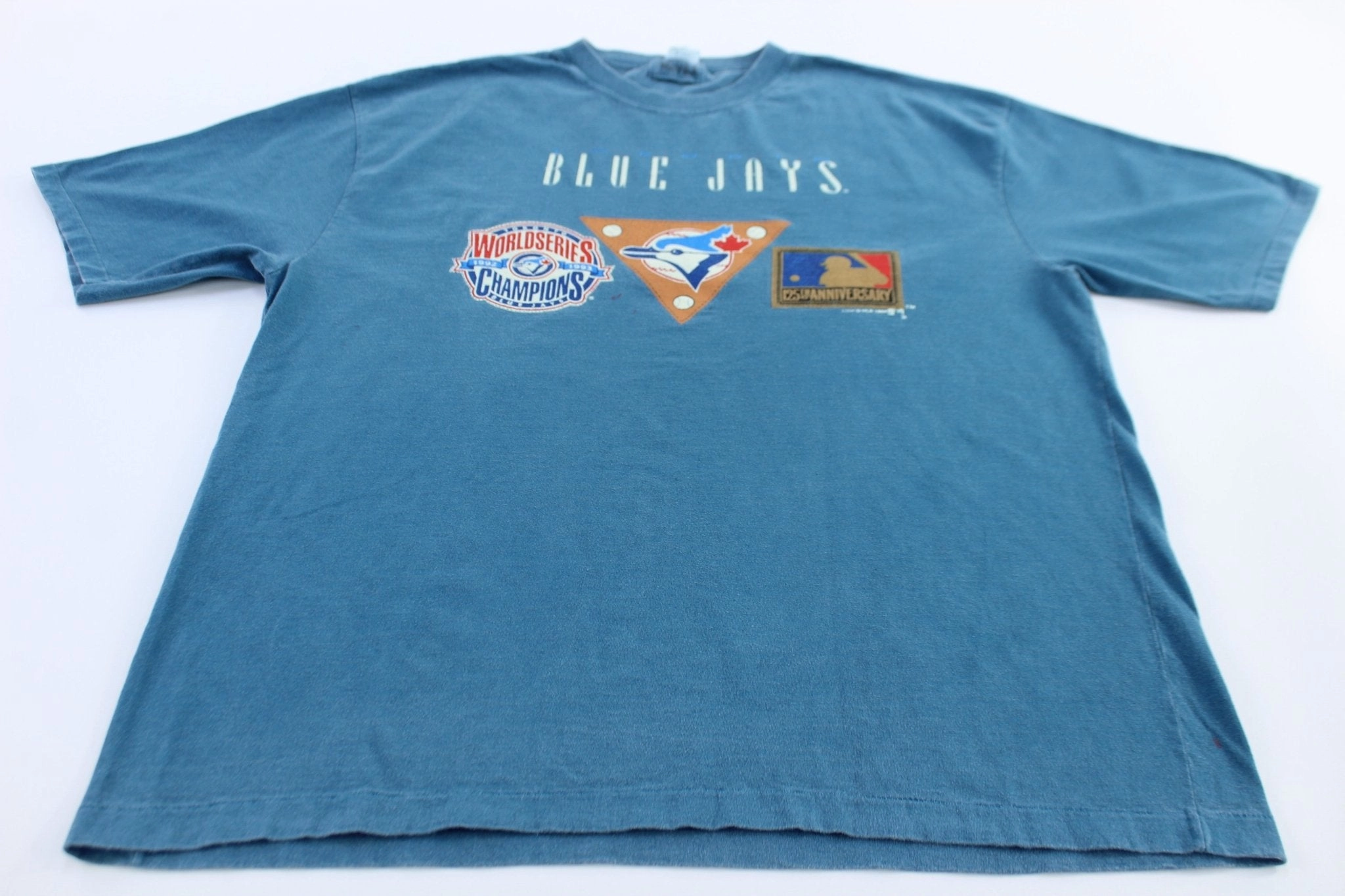 Comfort Style 1994 Toronto Blue Jays Baseball Graphic T-Shirt