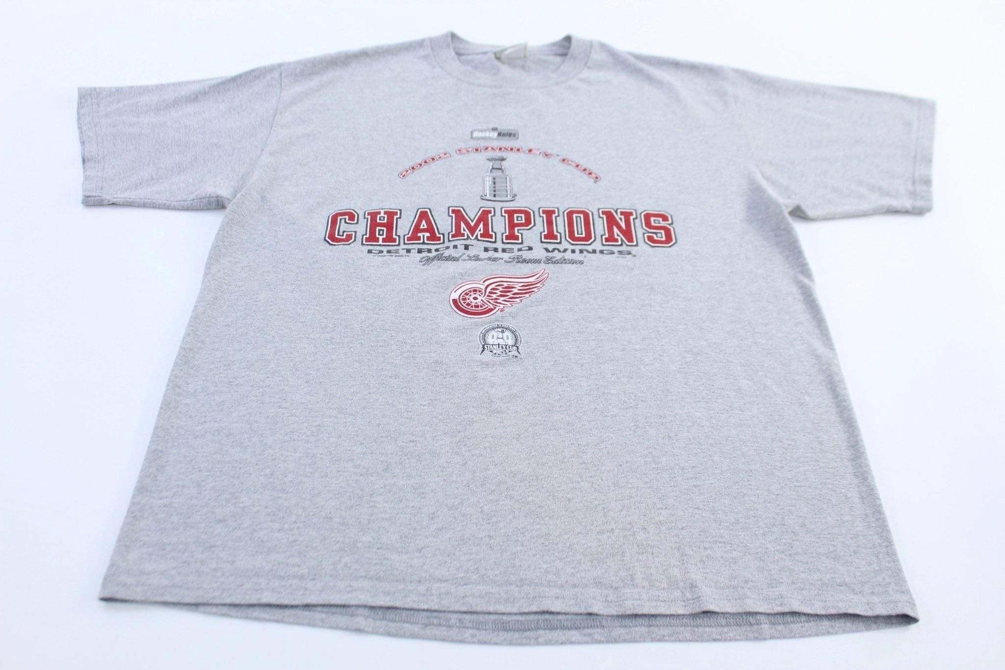 Durable Knit Structure homecoming 2002 Detroit Red Wings Stanley Cup Champions T-shirt