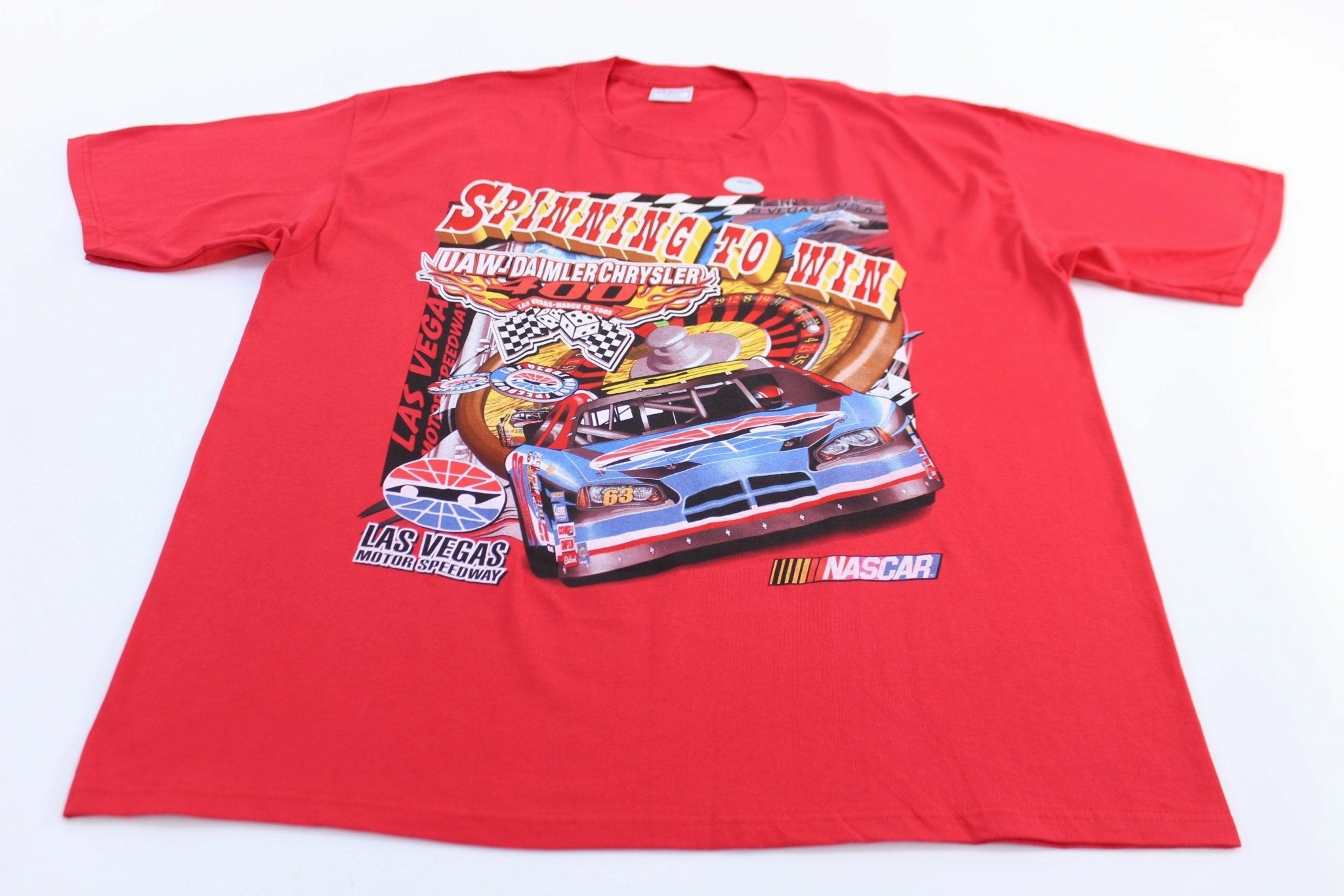 Easy-to-Match 2005 Las Vegas Motor Speedway UAW-Daimler Chrysler 400 Nascar T-Shirt