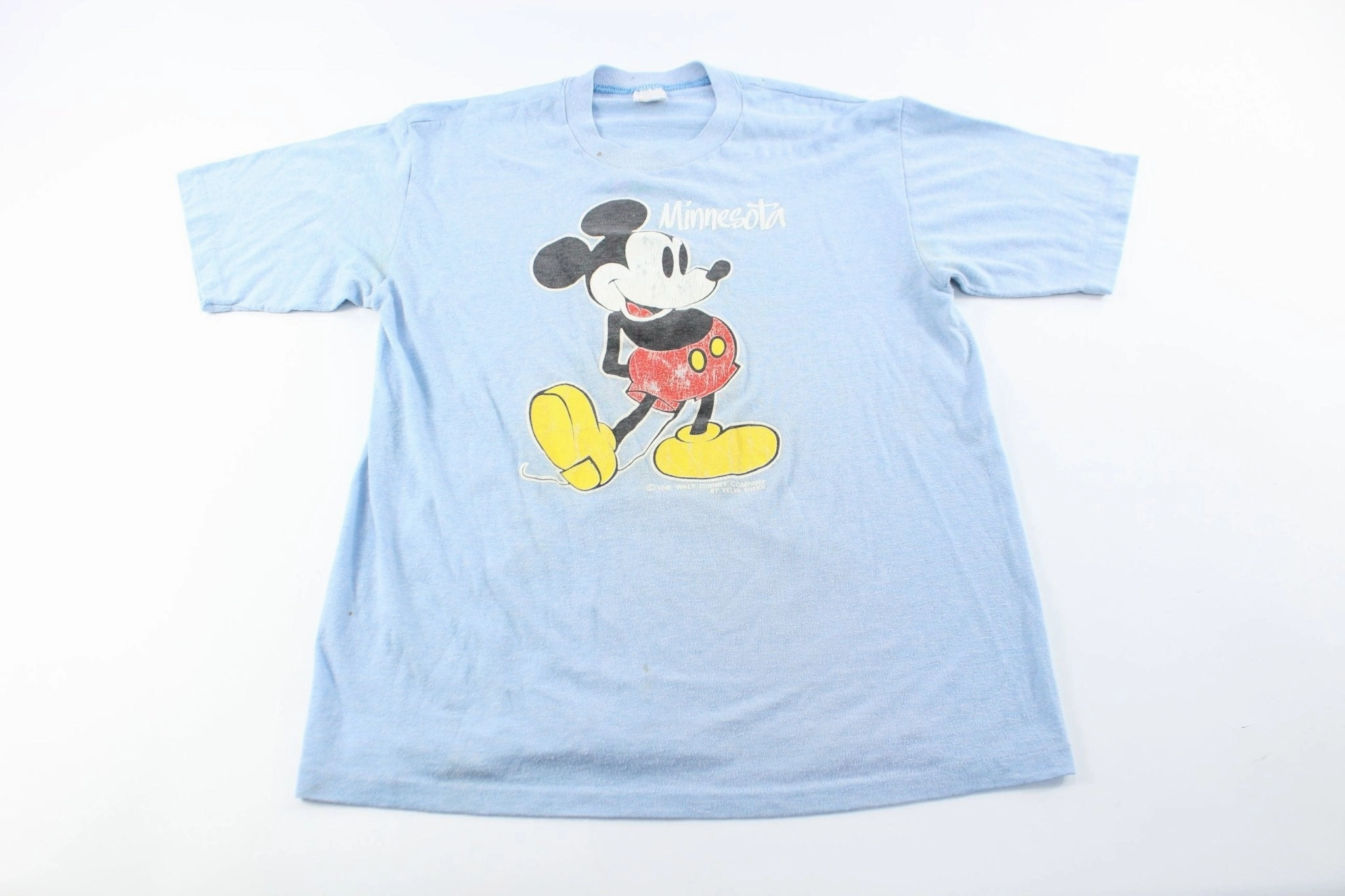 Perfect for Outdoors 80's Walt Disney Mickey Mouse Minnesota T-Shirt