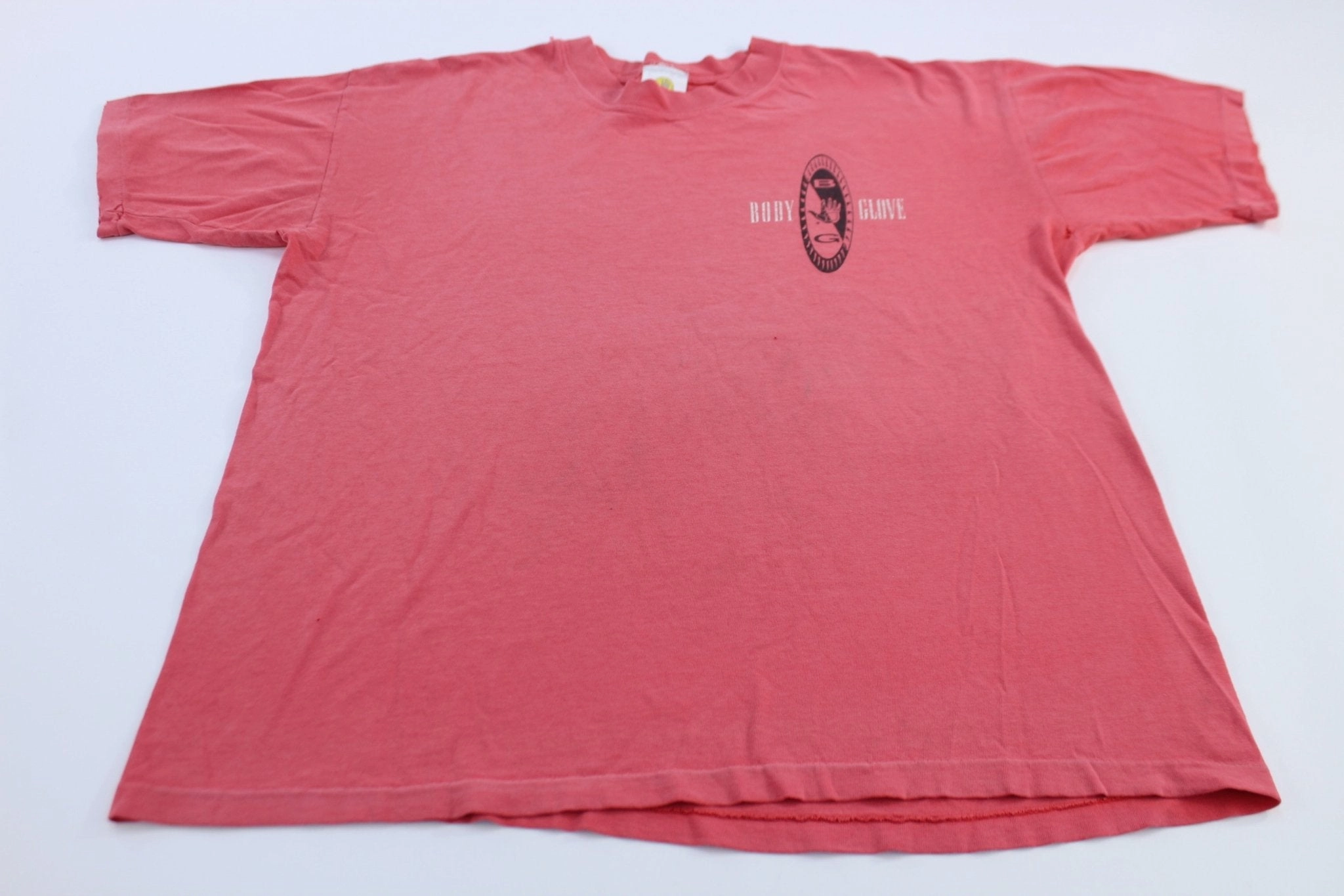 Casual Layer Look Cozy Design Fit 90's Body Glove Hermosa Beach Graphic T-Shirt