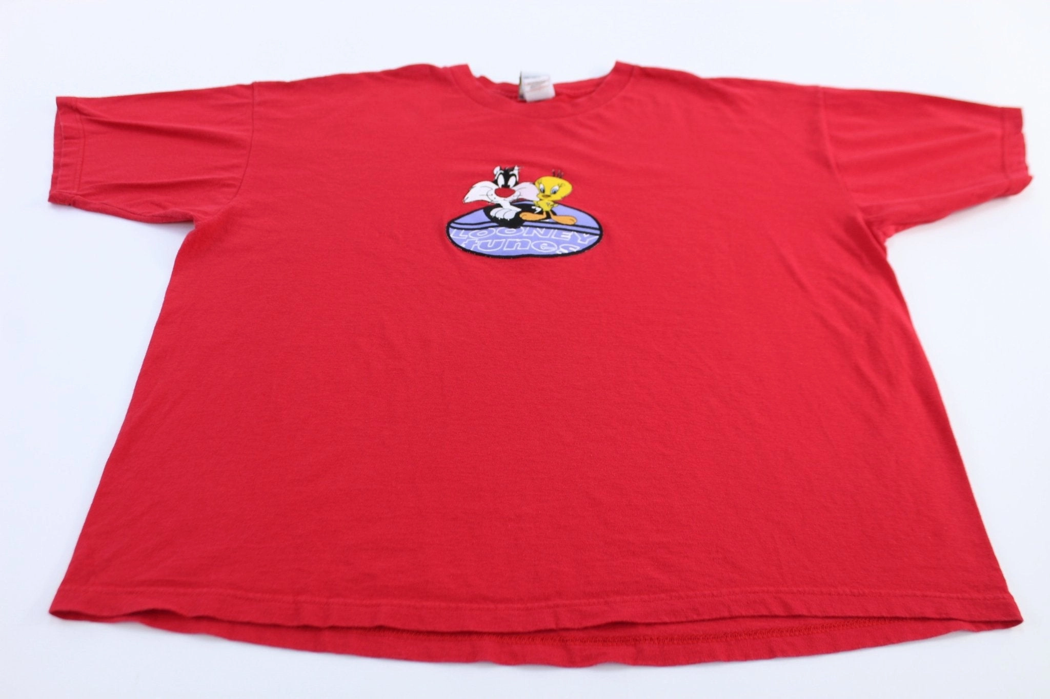 90's Looney Tunes Sylvester & Tweety Graphic T-shirt HighThreadCount Comfy Vibes