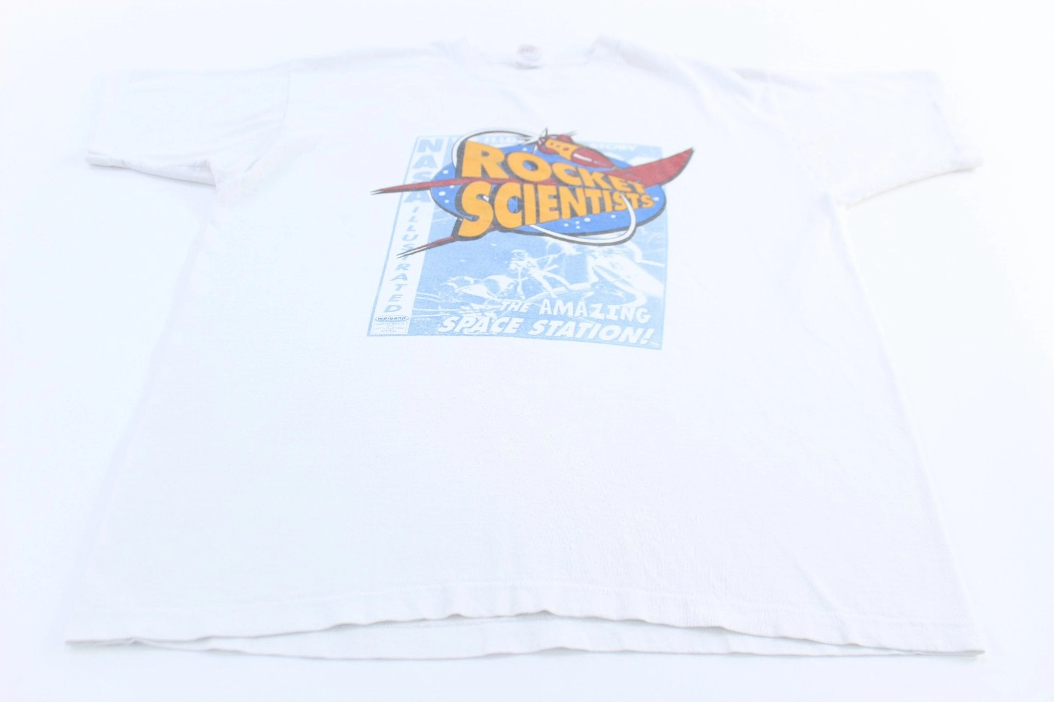 Ultra Soft Blend 90's Nasa Illustrated Rocket Scientist T-shirt