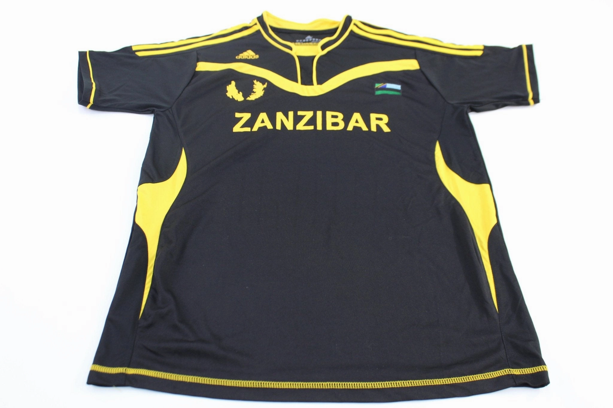Adidas Embroidered Logo Black & Yellow Zanzibar Soccer Jersey Friction Reducing Inner Layer Bold Trim