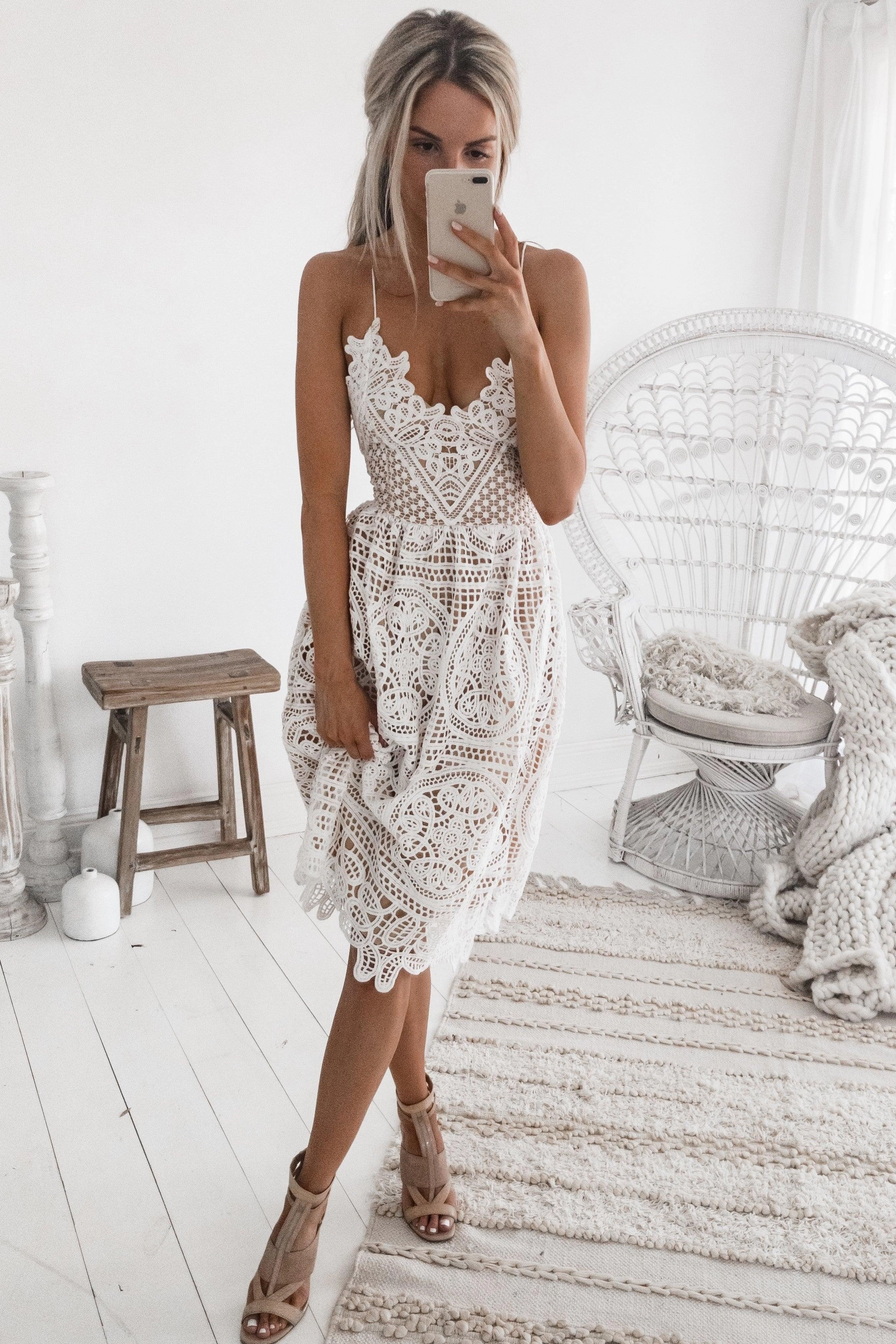 tailored look Elegant Wearable Annabelle Dress - White