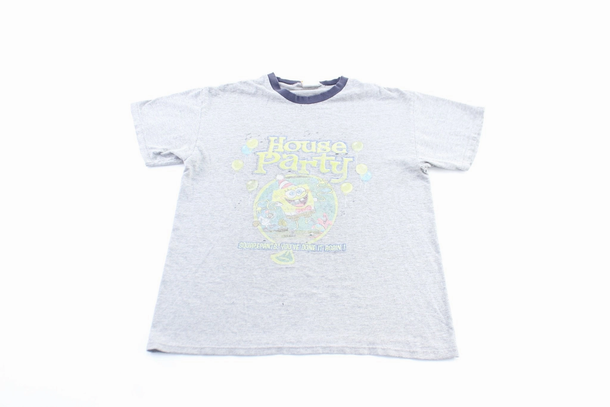 2002 SpongeBob SquarePants House Party Graphic T-Shirt Wrinkle-Free Cozy Layer Fit