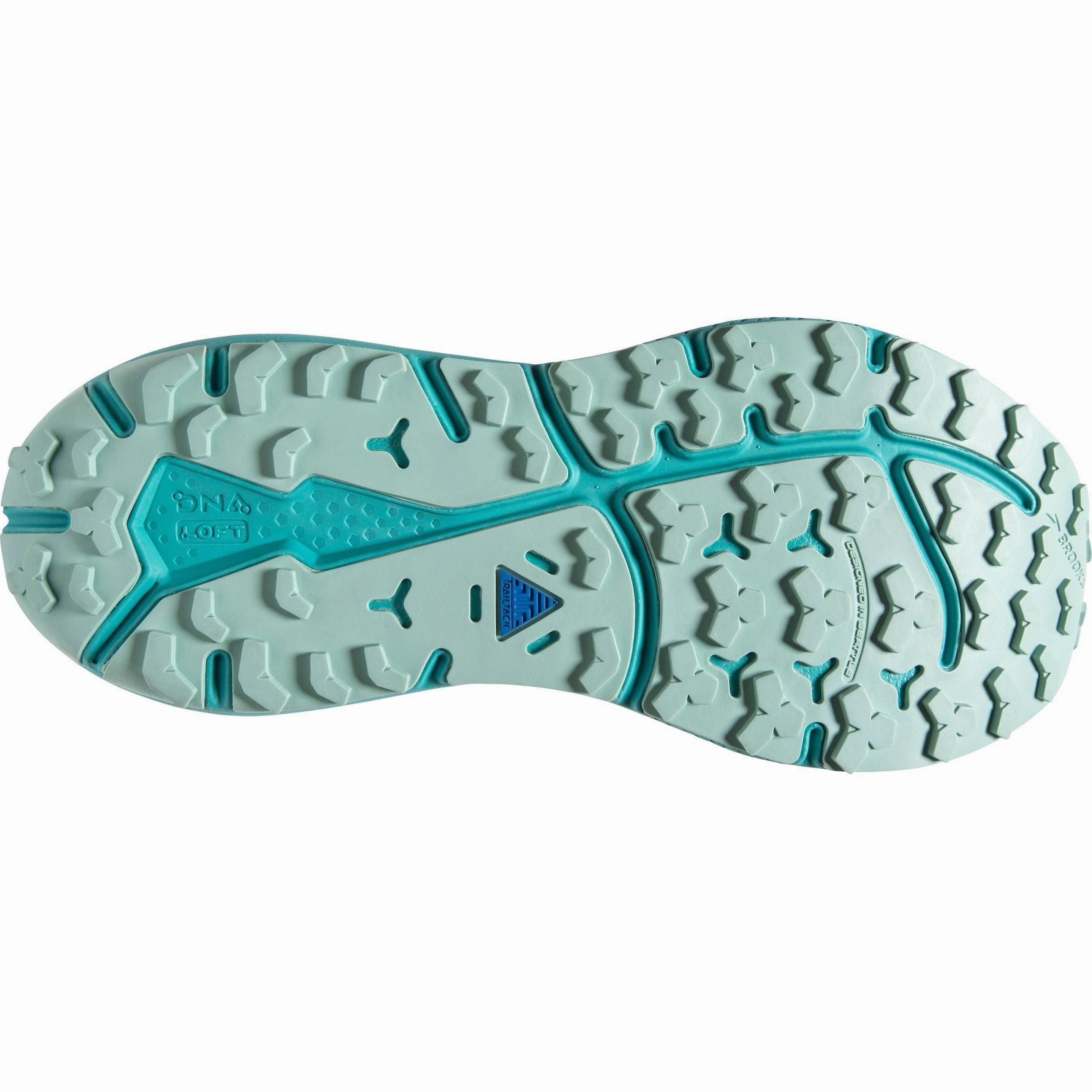 Breathable Knit Upper stain - resistant shoe feature Brooks Divide 3 Womens Trail Running Shoes - Black