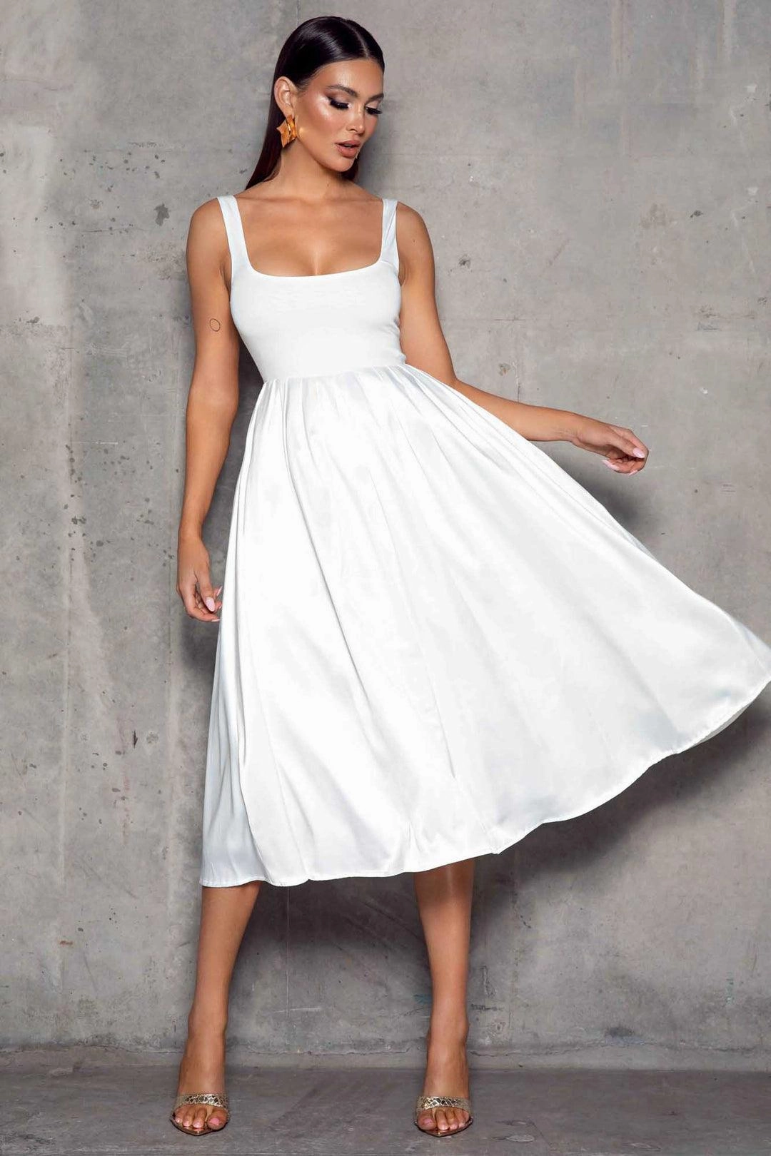 Classic Mood Cora Dress - White
