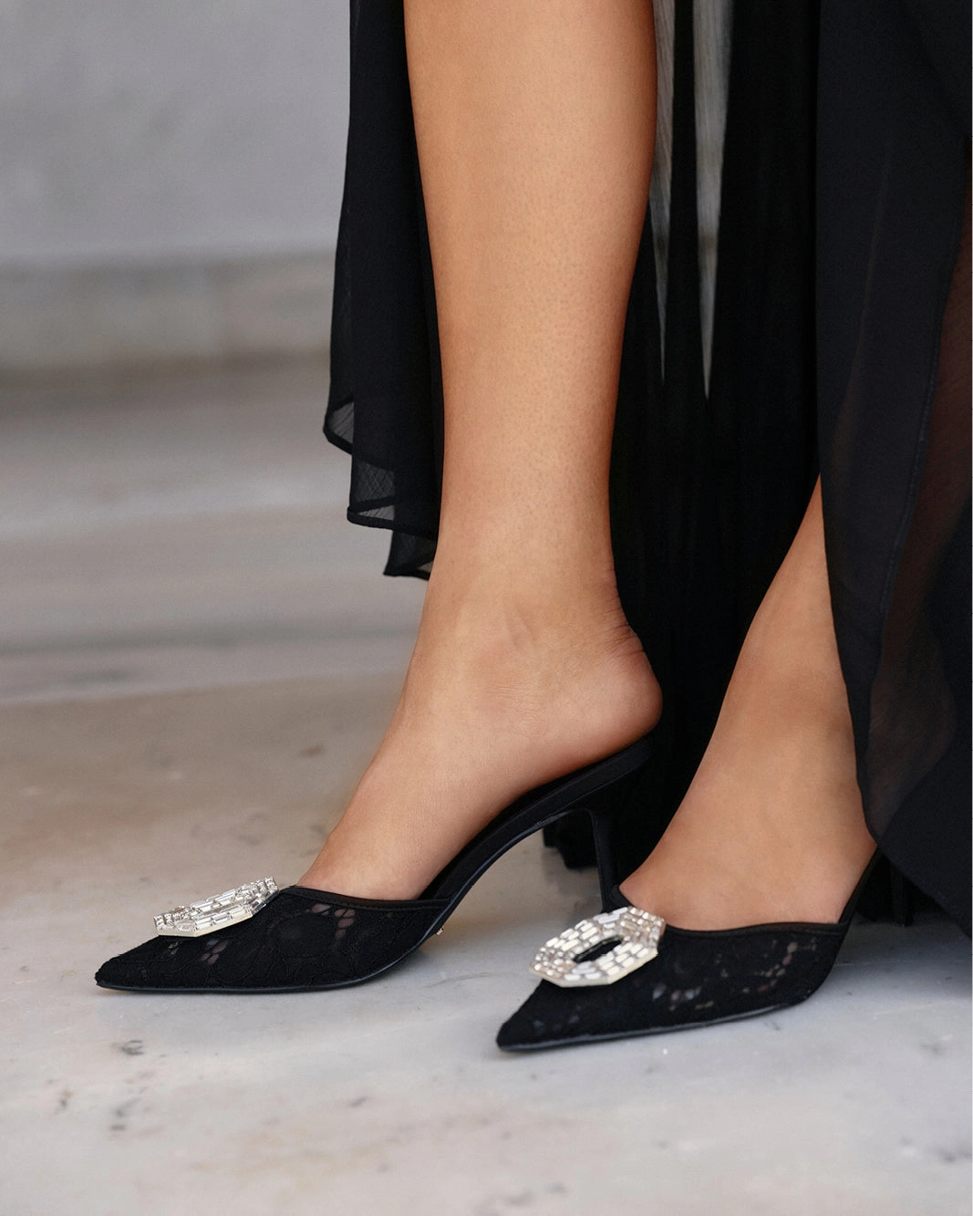 Soft Interior BEHATI - BLACK LACE