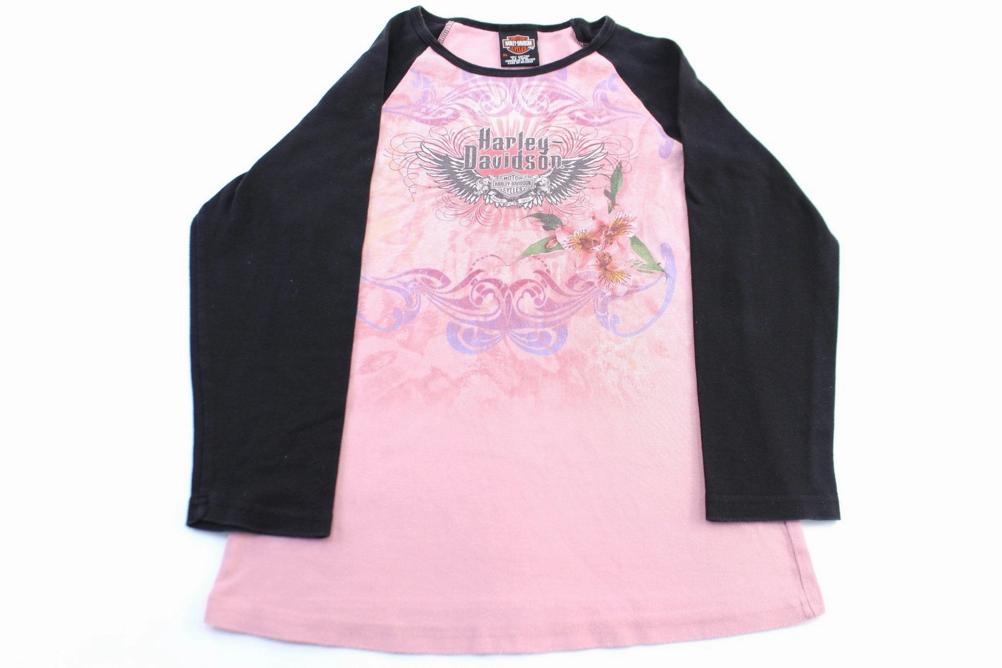 Easy Wear Option Sleek Layers Women's Harley Davidson Motorcycles Syracuse, New York Raglan T-Shirt