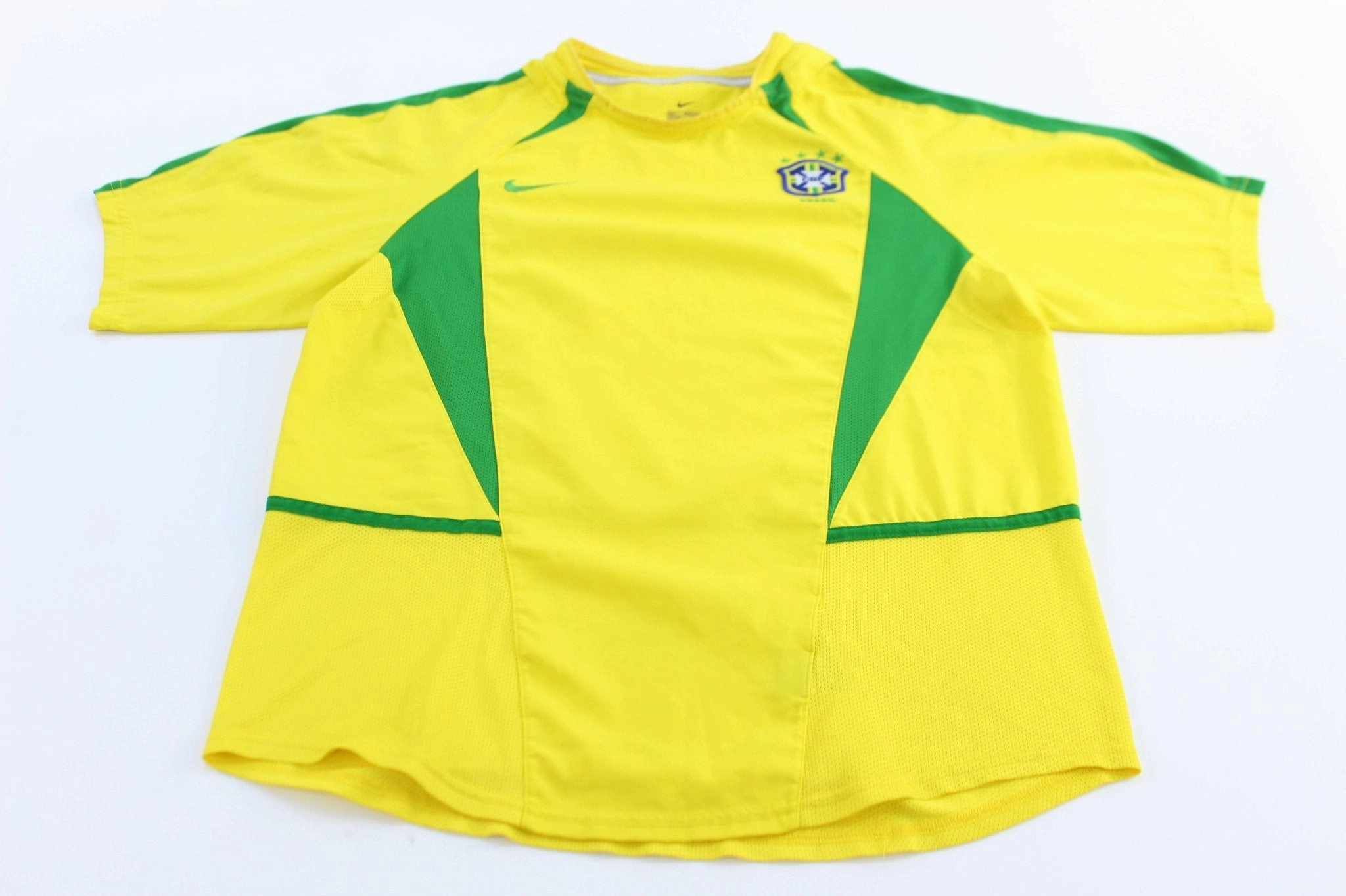 2002 Nike Embroidered Swoosh Logo Brasil Soccer Jersey Endurance Fit