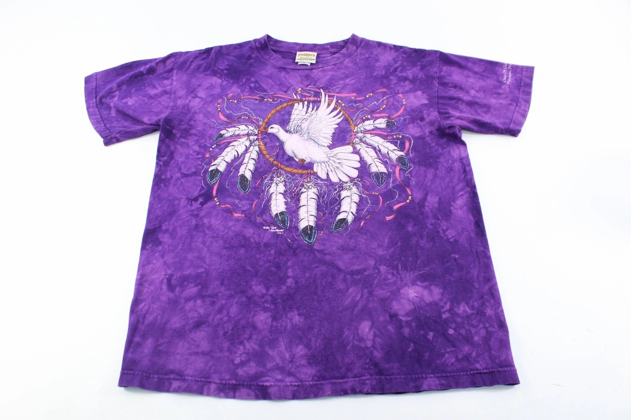 Flexible Ribbed Neckline 90's Dove Dreamcatcher Pojoaque, New Mexico Tie-Dye T-Shirt