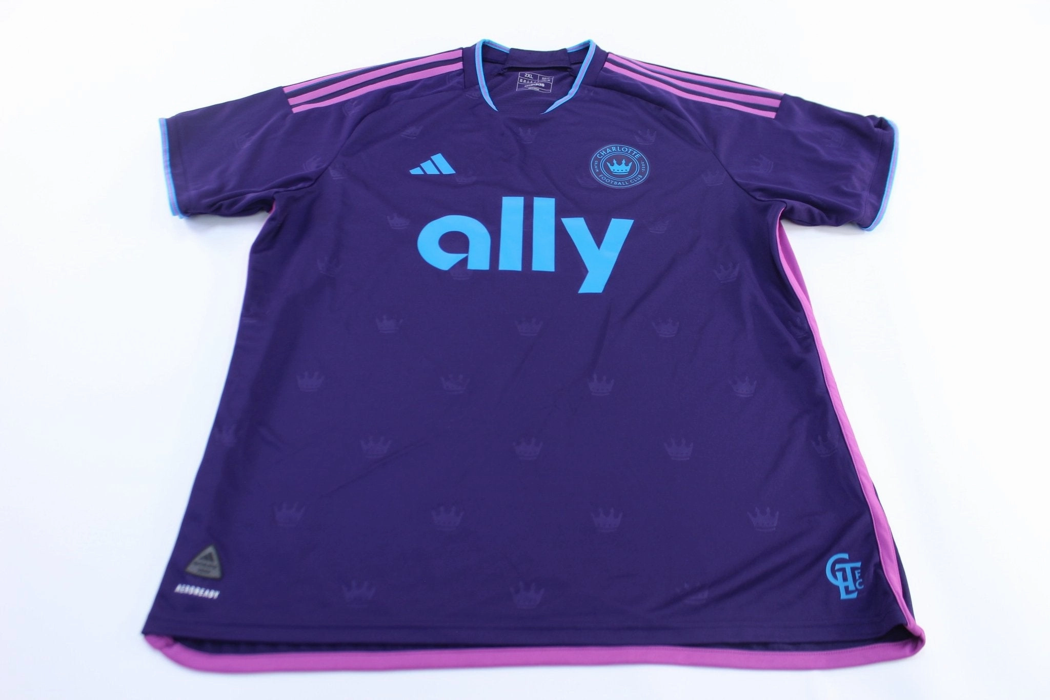 Adidas Logo Charlotte Blue, Pink, & Purple Striped Soccer Jersey Anti Pilling Treatment