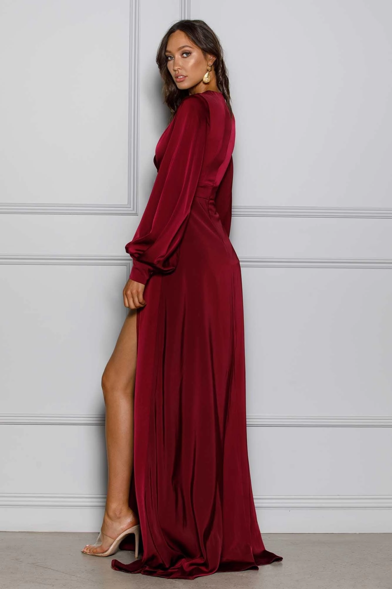 Perfect Layer Effortless Tailoring SKYLAR GOWN - WINE