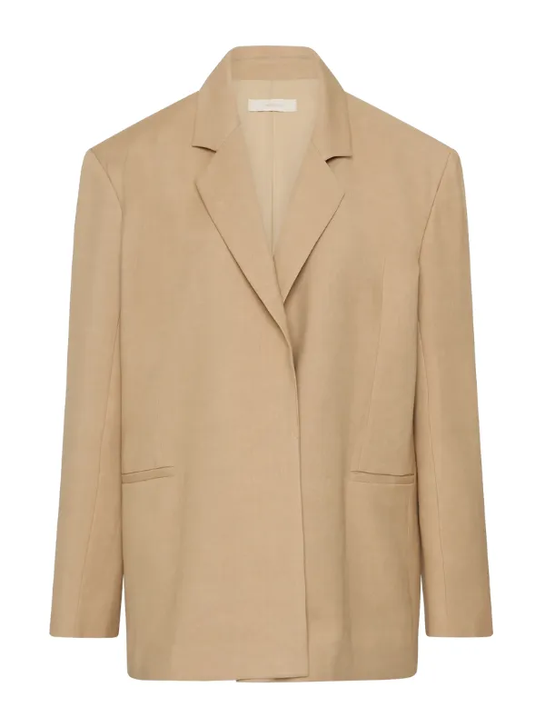 Felix Blazer in Sahara Grid Backlined Interior rehearsal