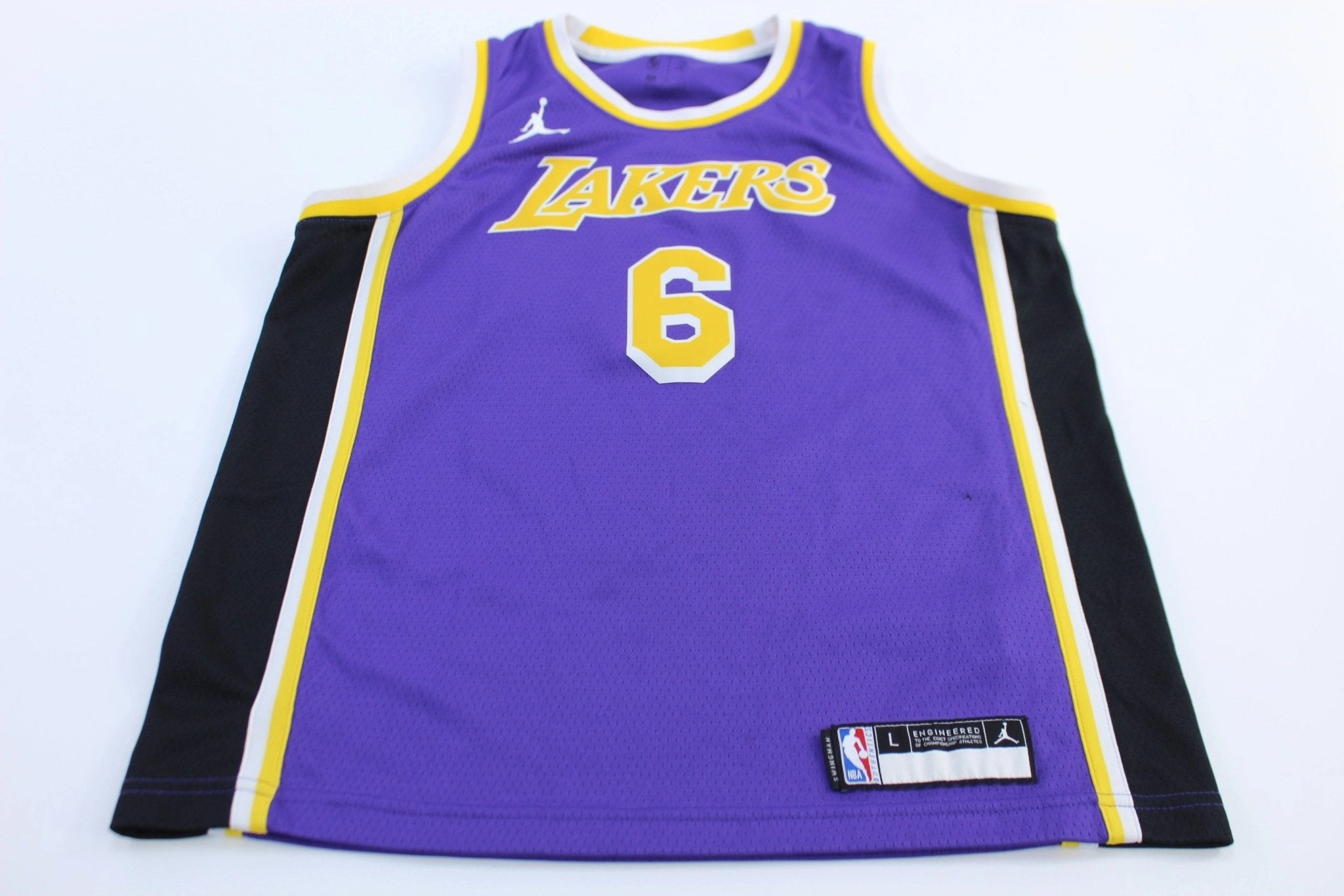 Youth Los Angeles Lakers LeBron James #6 Basketball Jersey Tailored Fit Friction Free Hemline Design