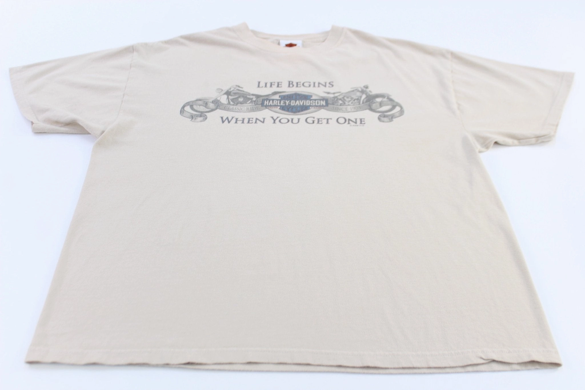 Fit For All Day soft look Harley Davidson Motorcycles Paris, Texas T-Shirt