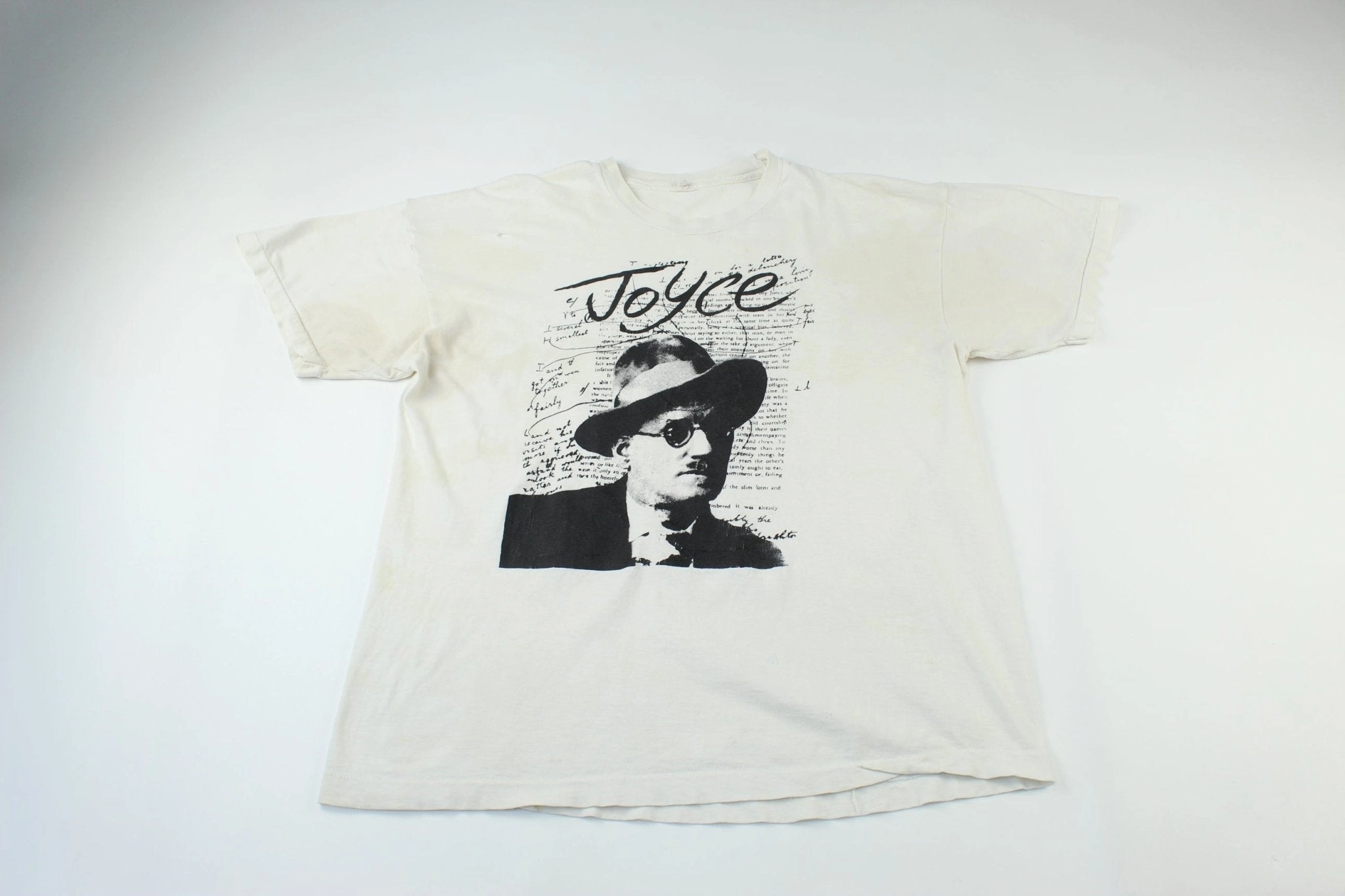 Beach Outfit Vintage Joyce T-Shirt