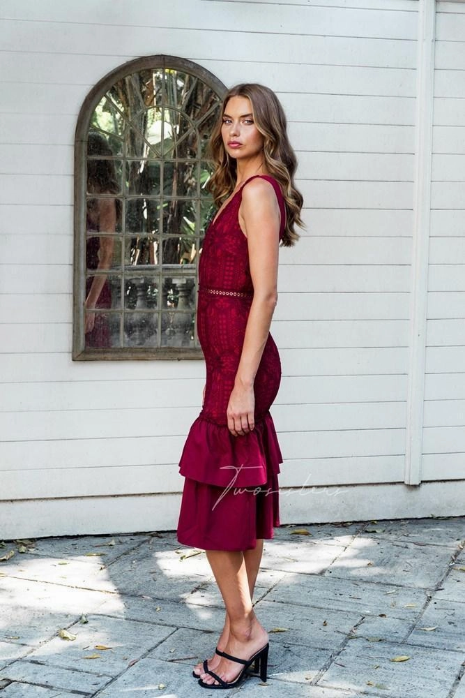 Timeless Style Wear Feminine Energy Izzy Dress - Red