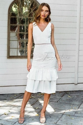 Chill Base Izzy Dress - White (Final Sale)