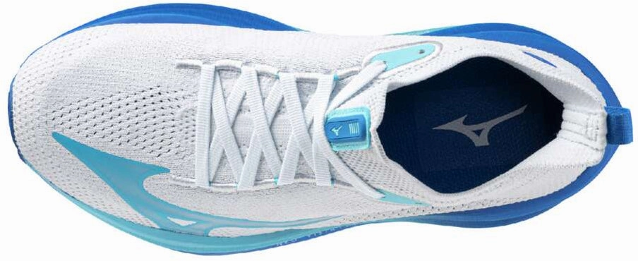 Mizuno Neo Vista Womens Running Shoes - White Seasonal running in a martial arts studio shoes