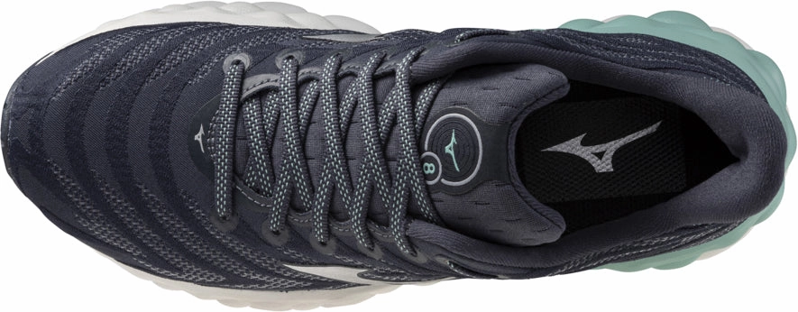 Mizuno Wave Sky 8 Womens Running Shoes - Grey running in a half - marathon shoes