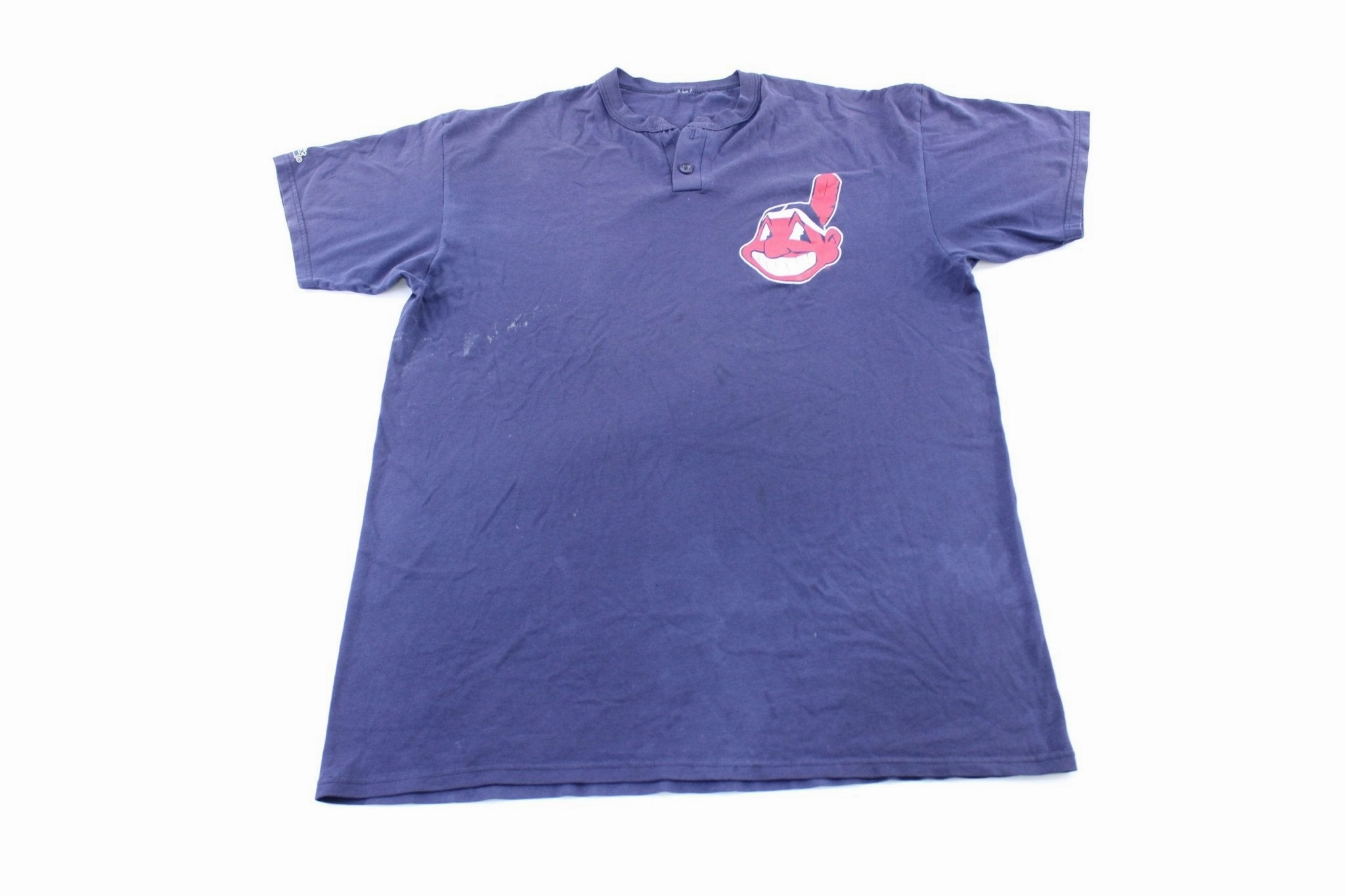 Vintage Majestic Cleveland Indians Henley T-Shirt Urban Style Trend