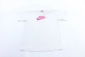 Women's Y2K Nike Logo White T-Shirt Perfectly Fit