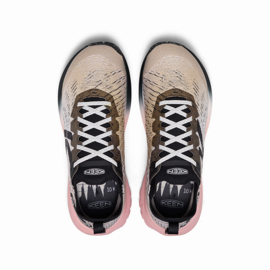 Men's Seek Trail Running Shoe  |  Black/Sunset Sand Responsive