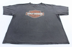 Easy-Going Style Seasonal Trend 1999 Harley Davidson Motorcycles Milwaukee, Wisconsin Black T-Shirt