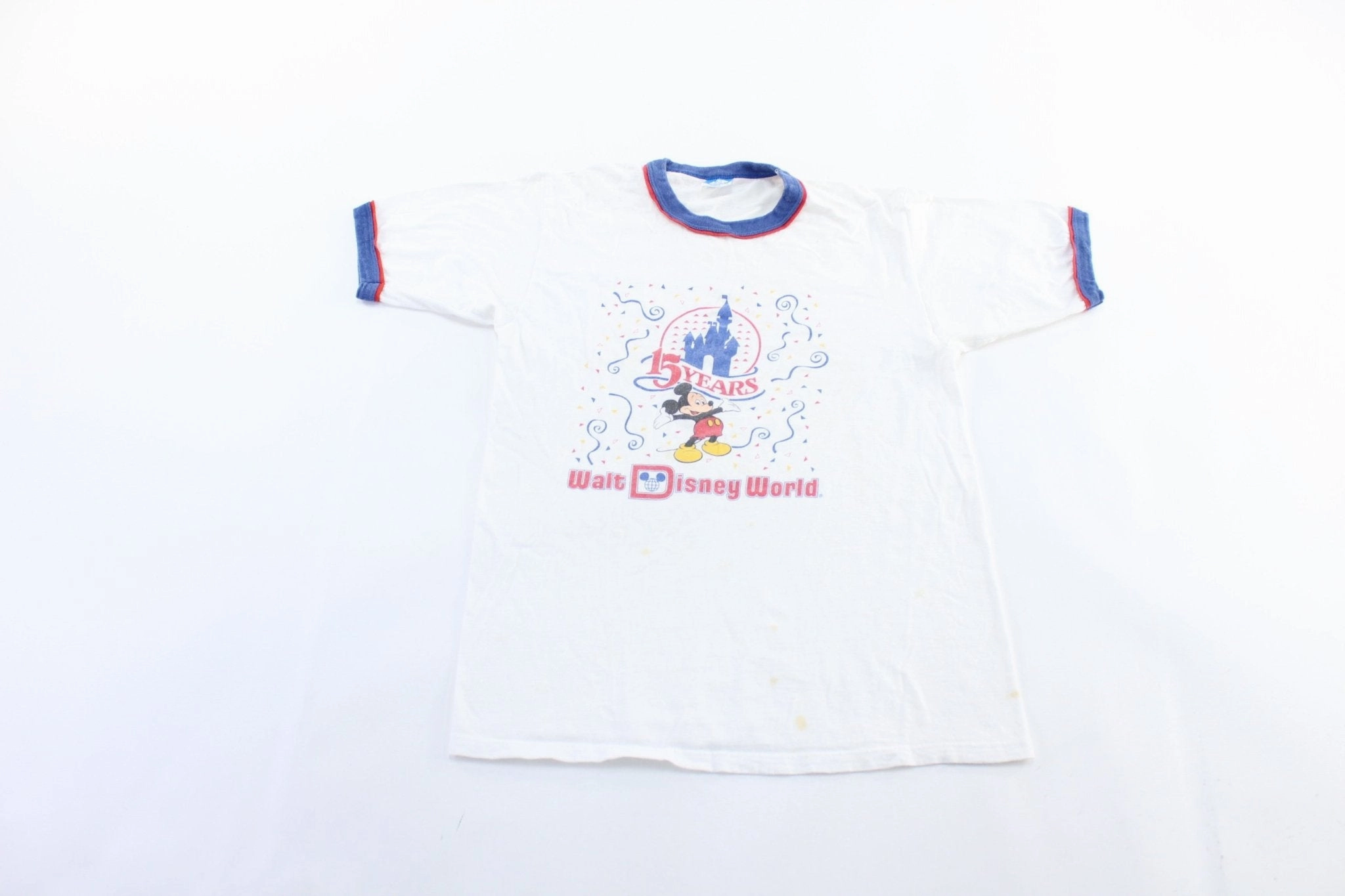 Soft and Light Cool Layering 80's Walt Disney World 15th Year Anniversary T-Shirt