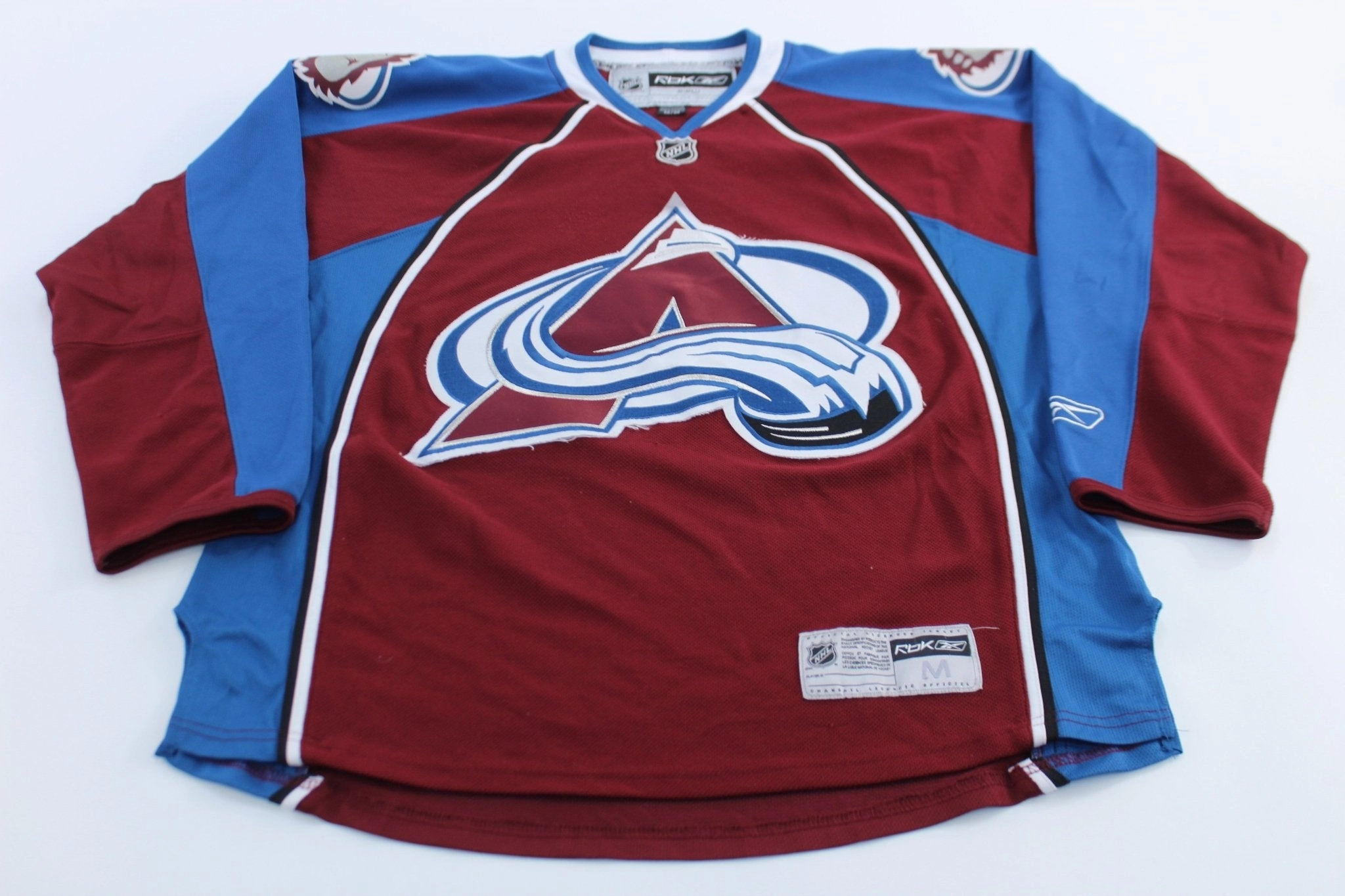 Reebok Embroidered Logo Colorado Avalanche Hockey Jersey Moisture Transfer