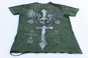 Indoor Event Affliction Live Fast Skulls & Crosses Graphic T-shirt