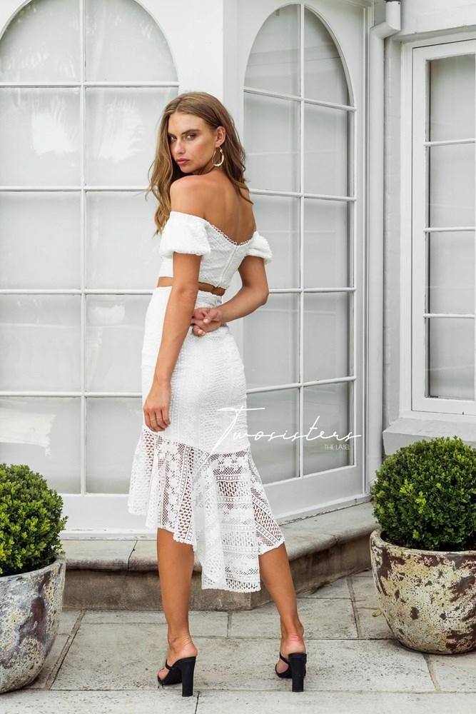 Travel Staple Soft Appearance Serena Set - White