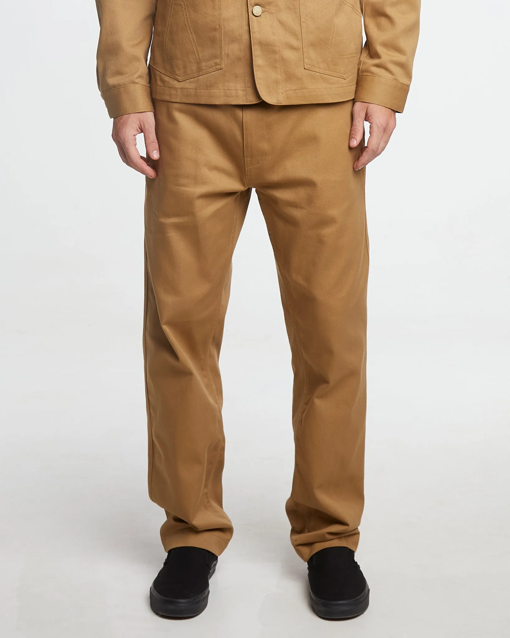 Move Friendly Sporty Cut Service Chino Garage Cotton Sand