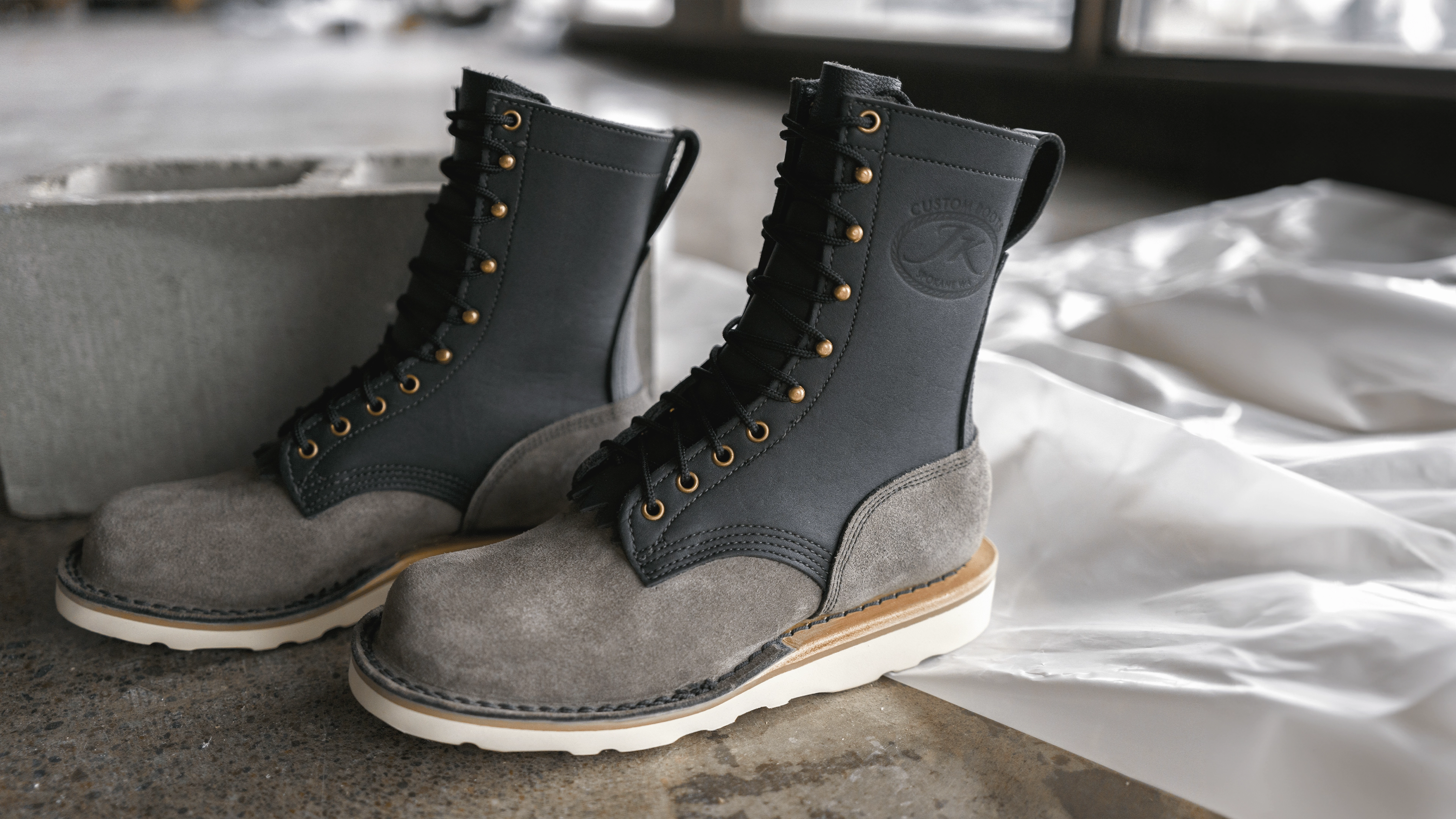 Flexible Frame Rural Traveler All Weather Windy Weather Cold Front