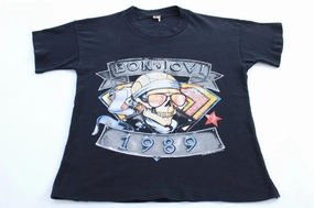 Durable Ribbed Hem Athletic Fit Women's 1989 Bon Jovi We're Back Kickin A** T-Shirt