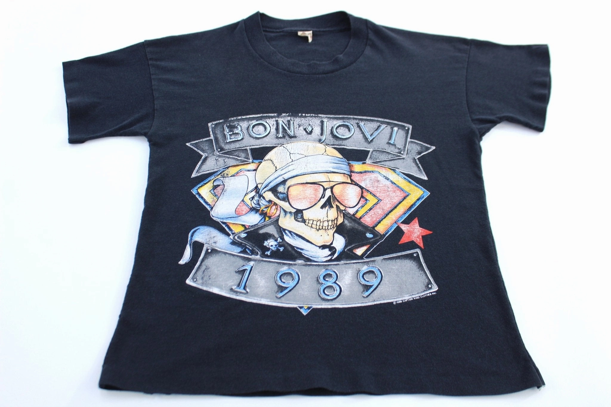 Durable Ribbed Hem Athletic Fit Women's 1989 Bon Jovi We're Back Kickin A** T-Shirt