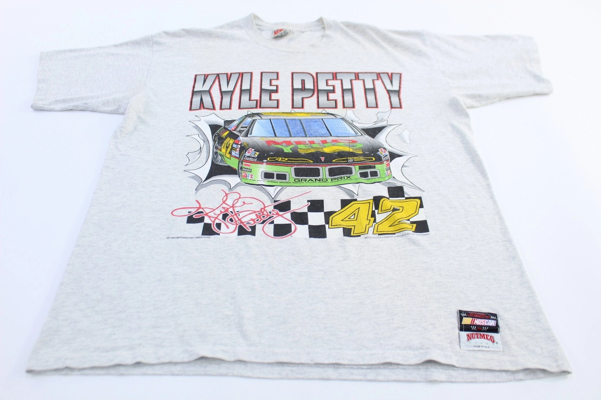 1993 Kyle Petty #42 Racing Car Graphic T-shirt Relaxed Style