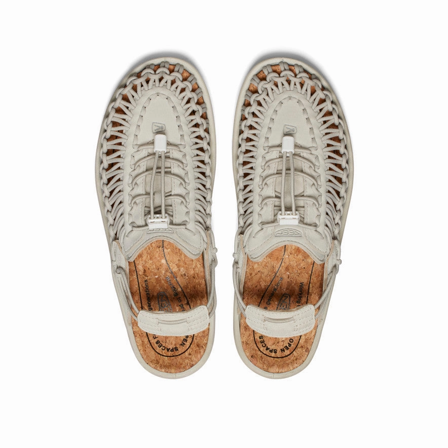 Abrasion resistant All Gender UNEEK II Convertible  |  Plaza Taupe/Plaza Taupe