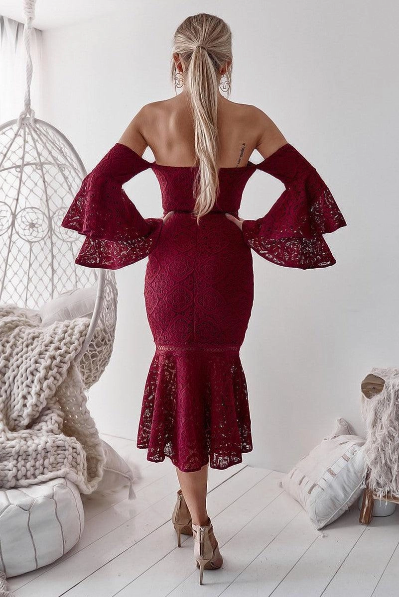 Brianna Dress - Red Elegant Waist Design MoistureWickingTechnology