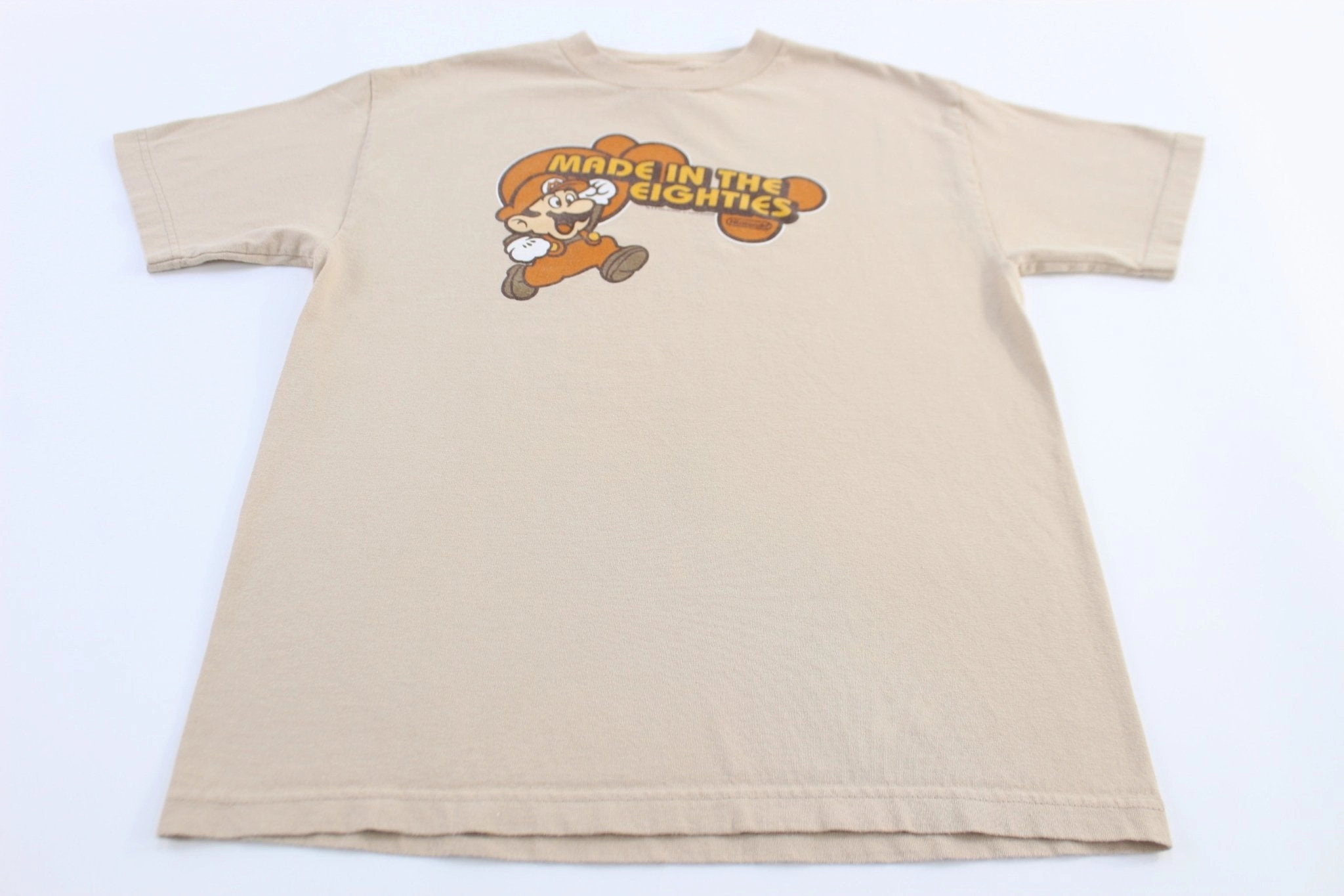 Vintage Nintendo Super Mario "Made In The Eighties" T-shirt Sport Performance Fit Sport Fit