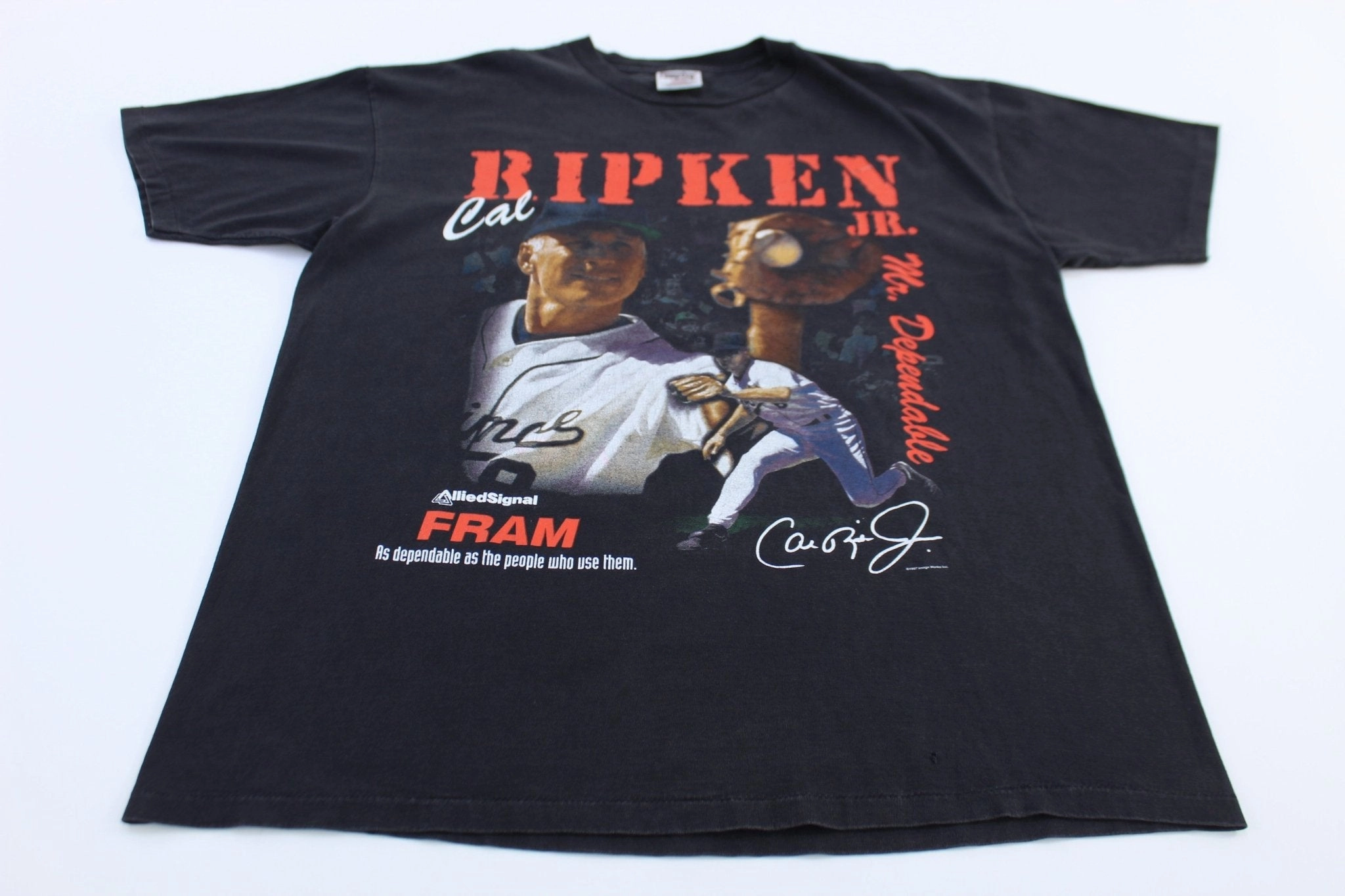 Vintage San Francisco Giants Cal Ripkin Jr Mr.Dependable T-shirt Comfortable TearResistant Fabric