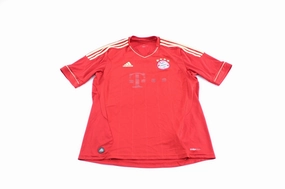 Adidas Embroidered Logo FC Bayern Munchen Soccer Jersey Breathable Back Vents Athletic gear