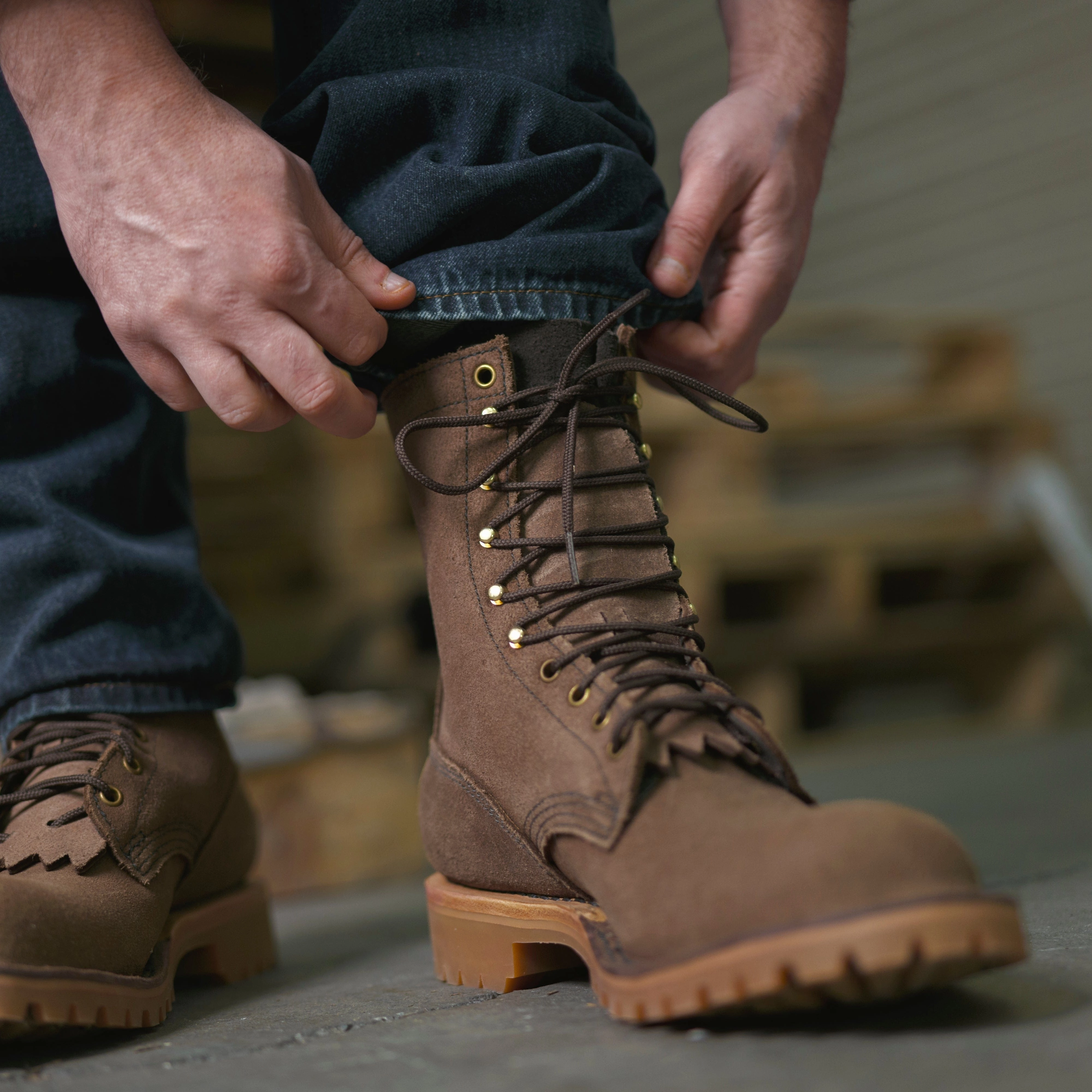 Luggage Ready Concert Look Mocha Shot