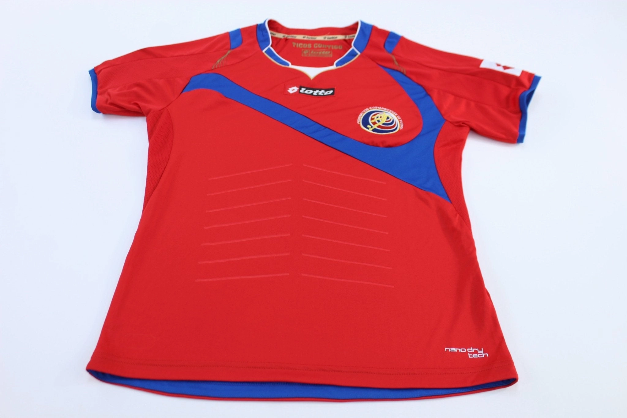 Tactile Surface Weave Irregularity Balanced Weave Women's 2014 Costa Rica Home Lotto Soccer Jersey