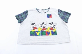 Roomy Design Active Style Trend Women's 90's Mickey & Co. Mickey Mouse Graphic T-Shirt